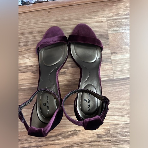 NWOT Velvet Bandolino heels size 10 M - Picture 5 of 8